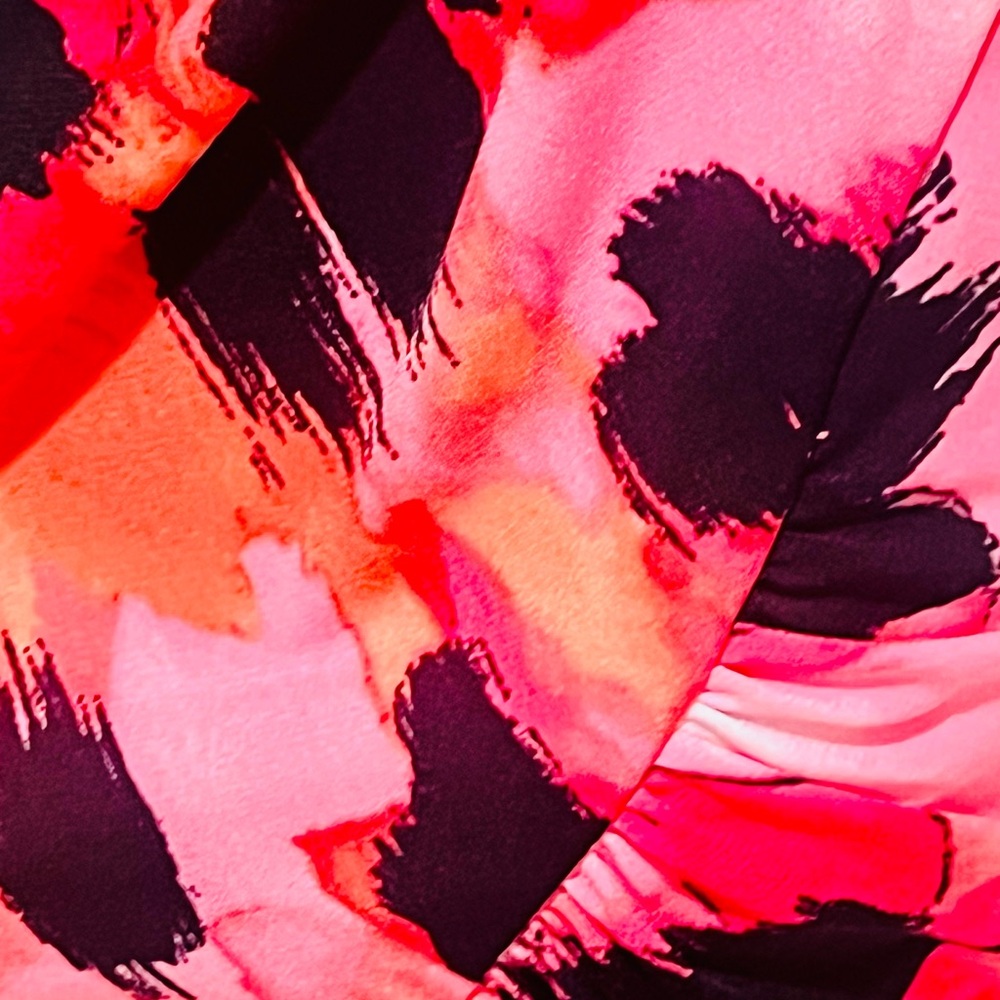 Cache Size Small, Excellent Condition ! - image 2